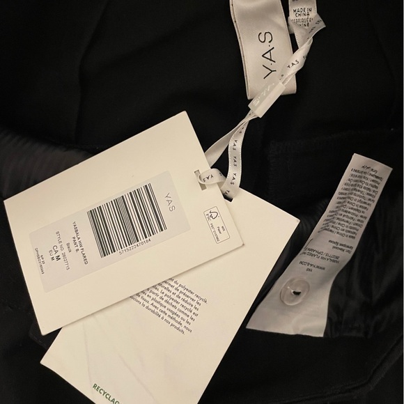 NWT YAS Yasbala High Waisted Flared Pant Medium - Picture 9 of 9